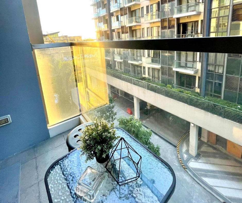 Lovely Unit With Free Wi-Fi & Netflix I Across Naia T3 Airport Manila Eksteriør billede